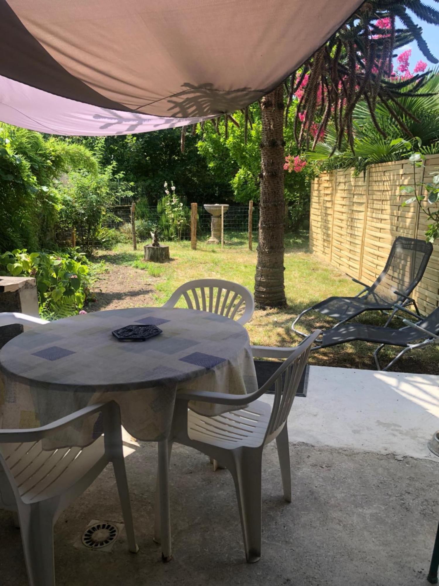 Le Pigeonnier Maison De Caractere Logement 4 Personnes La Maisonnette Renovee Logement 2 Personnes Floirac  Zewnętrze zdjęcie